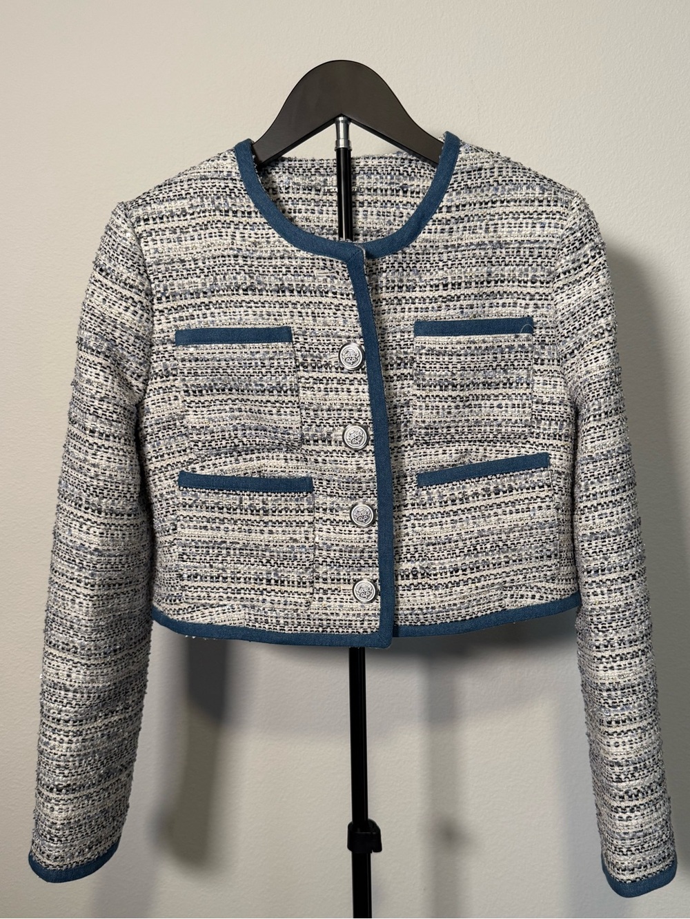 Elie Tahari Cropped Tweed Jacket in White and Blue Trim